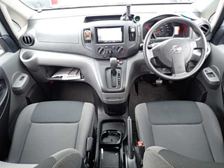NISSAN NV200 2020