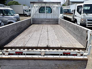 MAZDA BONGO 2019