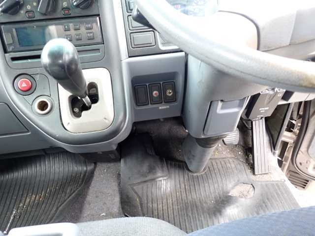 MITSUBISHI CANTER 2008