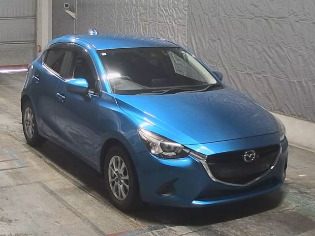 MAZDA DEMIO 2018