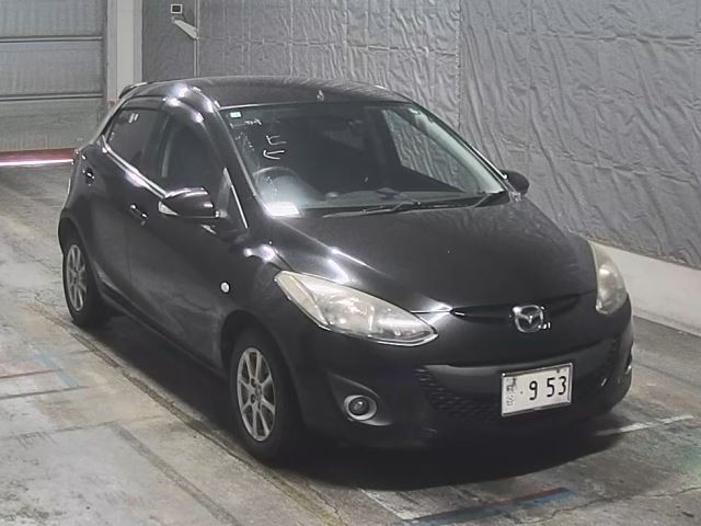 MAZDA DEMIO 2011