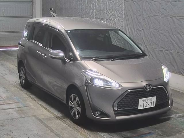 TOYOTA SIENTA 2021