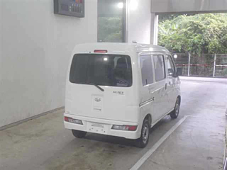DAIHATSU HIJET VAN 2018