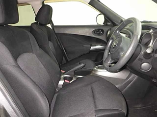 NISSAN JUKE 2011