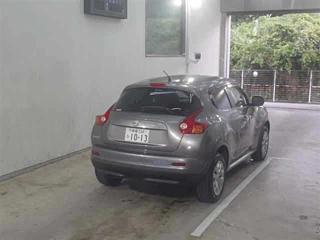 NISSAN JUKE 2011