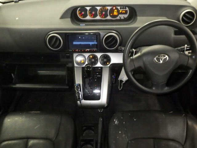 TOYOTA COROLLA RUMION 2014