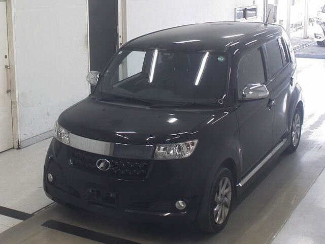 TOYOTA BB 2016
