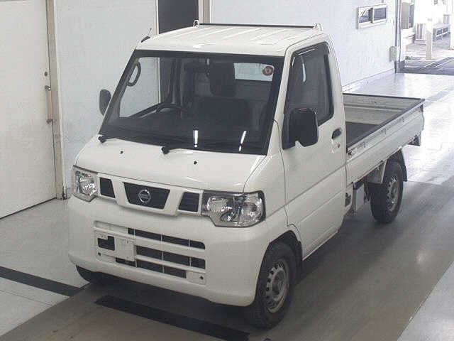 NISSAN CLIPPER TRUCK 2013
