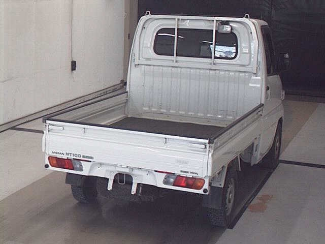 NISSAN CLIPPER TRUCK 2013