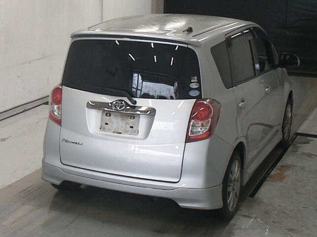 TOYOTA RACTIS 2009