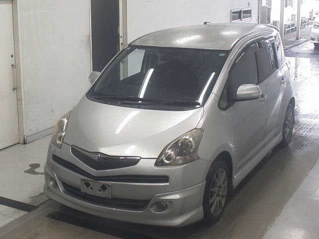 TOYOTA RACTIS 2009