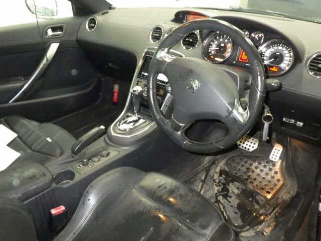 PEUGEOT RCZ 2012