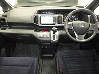 HONDA STEP WAGON 2010