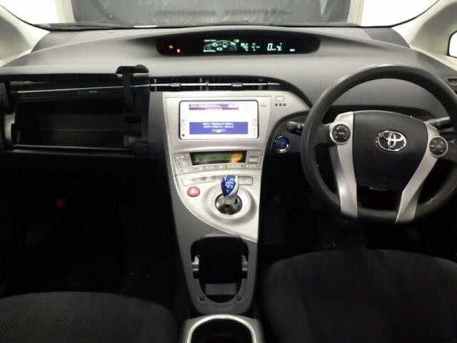 TOYOTA PRIUS 2015