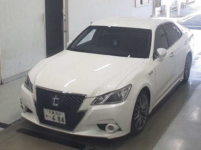 TOYOTA CROWN 2013