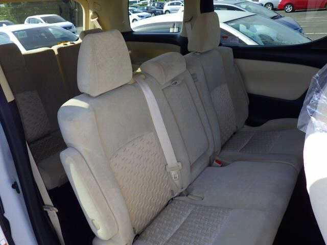 TOYOTA ALPHARD 2015