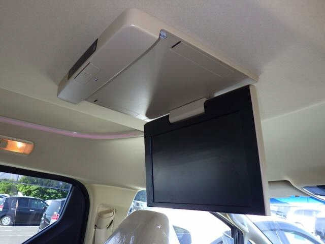 TOYOTA ALPHARD 2015
