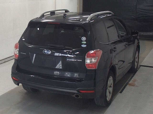 SUBARU FORESTER 2014