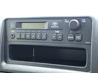 TOYOTA HIACE VAN 2015