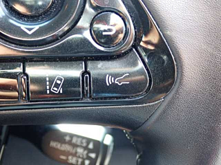 TOYOTA PRIUS 2019