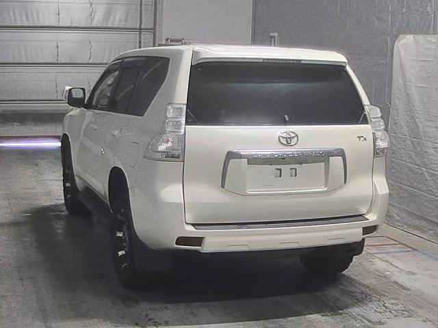 TOYOTA LAND CRUISER PRADO 2012