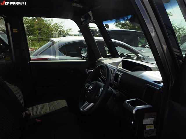 DAIHATSU WAKE 2016