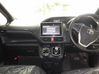 TOYOTA NOAH 2014