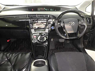 TOYOTA PRIUS 2014