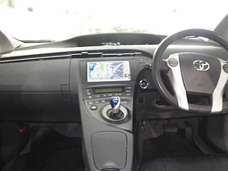 TOYOTA PRIUS 2011