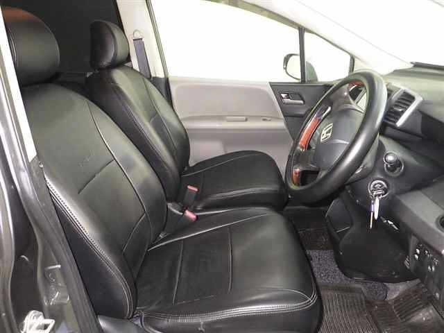 HONDA FREED 2010