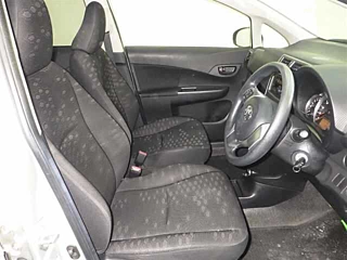 TOYOTA RACTIS 2013