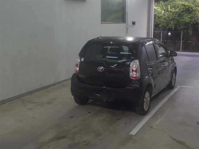 TOYOTA PASSO 2010