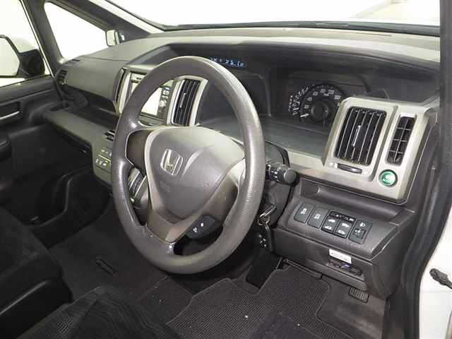 HONDA STEP WAGON 2012