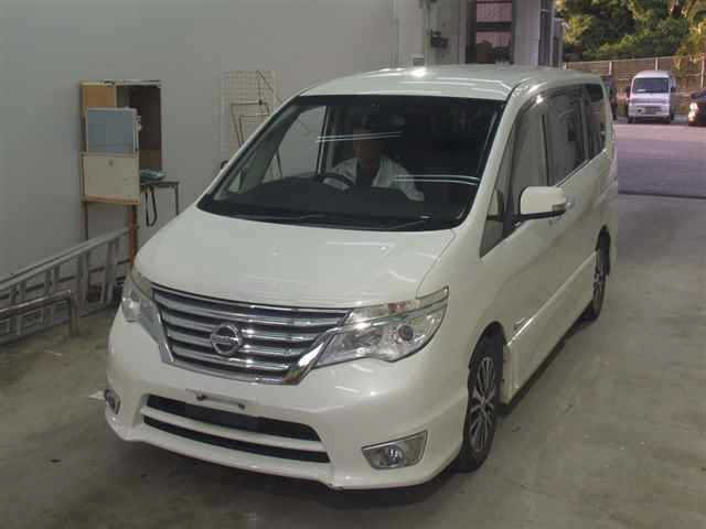 NISSAN SERENA 2014