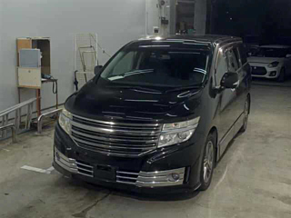 NISSAN ELGRAND 2010