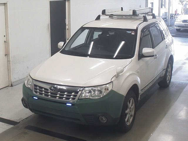 SUBARU FORESTER 2011