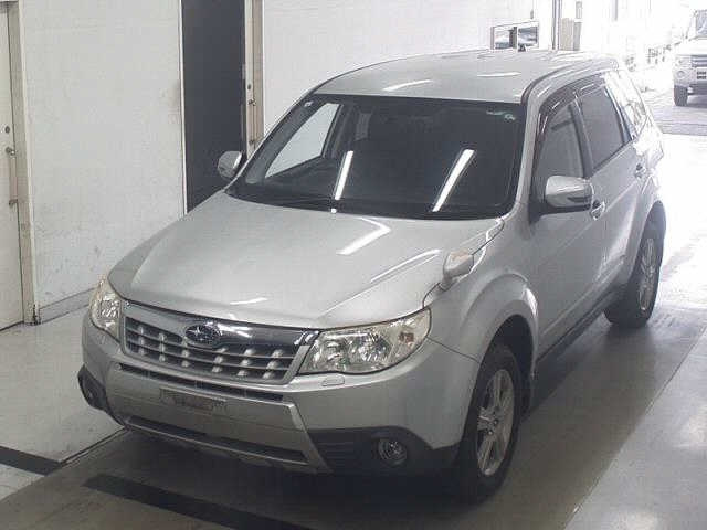 SUBARU FORESTER 2011