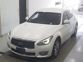 NISSAN FUGA 2018
