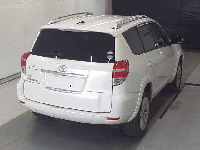 TOYOTA VANGUARD 2012
