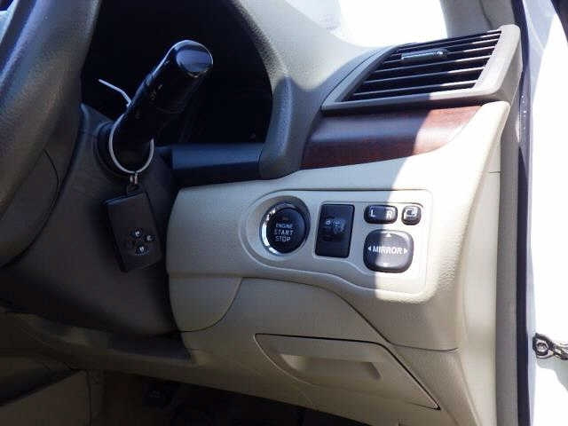 TOYOTA PREMIO 2010