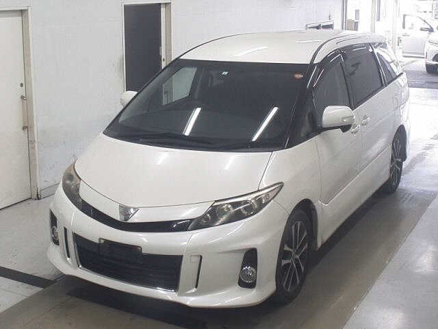 TOYOTA ESTIMA 2013