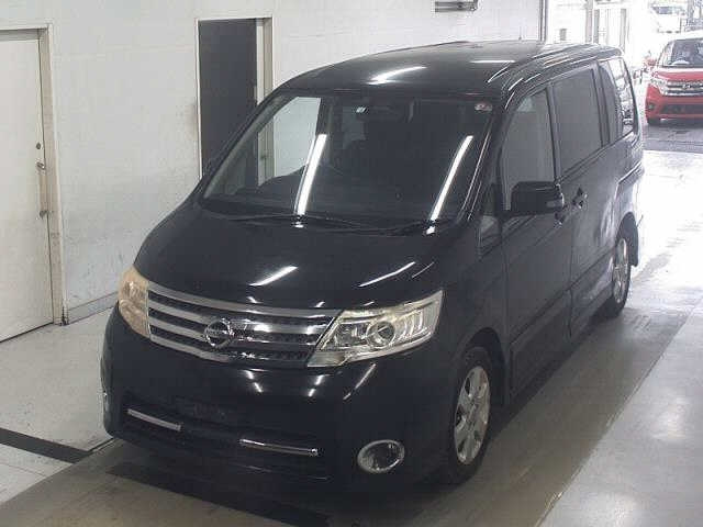 NISSAN SERENA 2010