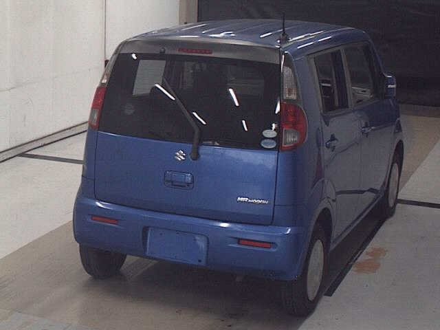 SUZUKI MRWAGON 2011