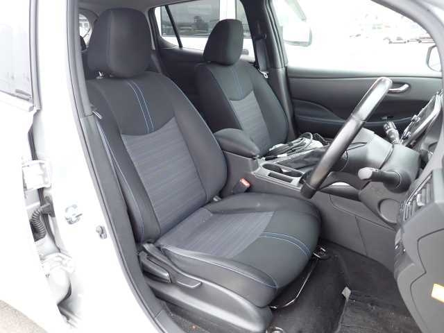 NISSAN LEAF 2020