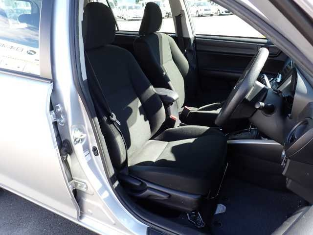 TOYOTA COROLLA FIELDER 2019