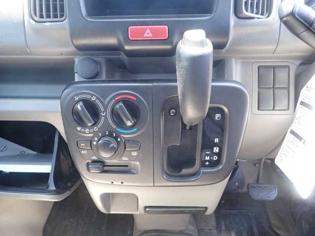 NISSAN CLIPPER VAN 2016