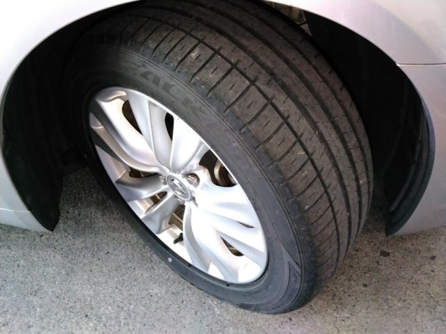 NISSAN FUGA 2012