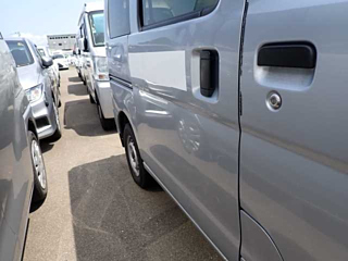 DAIHATSU HIJET VAN 2019