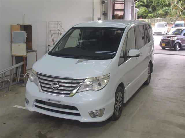 NISSAN SERENA 2015