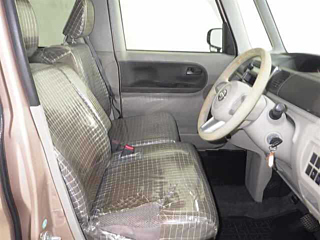 DAIHATSU TANTO 2016